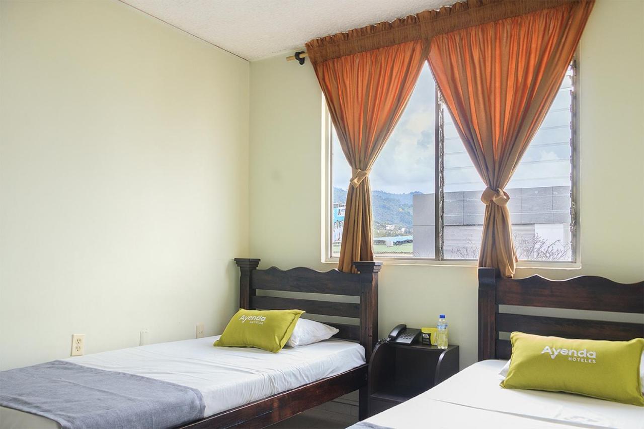 Ayenda 1506 La Puerta Del Sol Hotel Bucaramanga Bagian luar foto