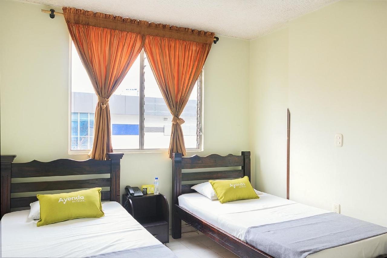 Ayenda 1506 La Puerta Del Sol Hotel Bucaramanga Bagian luar foto