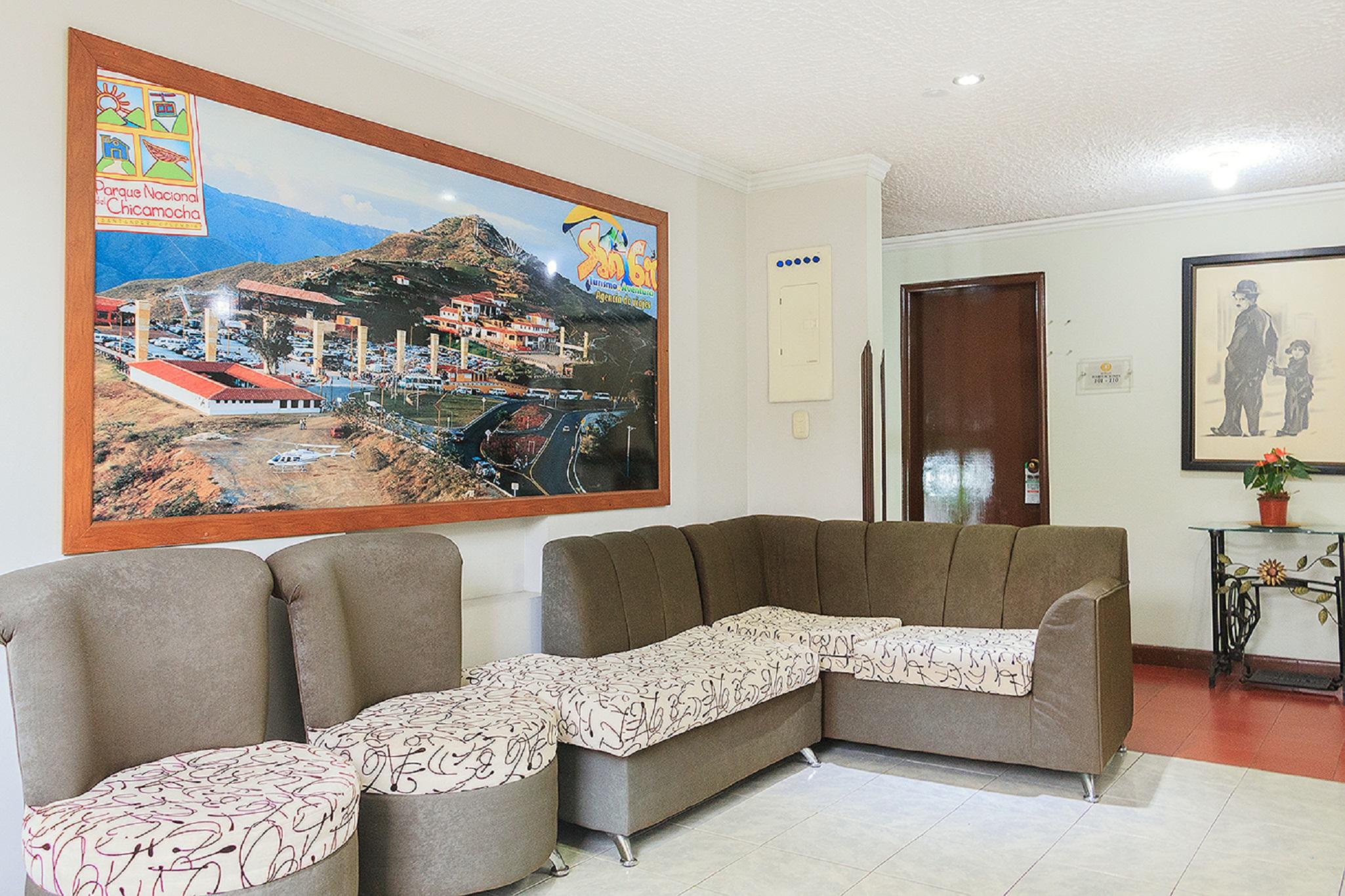 Ayenda 1506 La Puerta Del Sol Hotel Bucaramanga Bagian luar foto