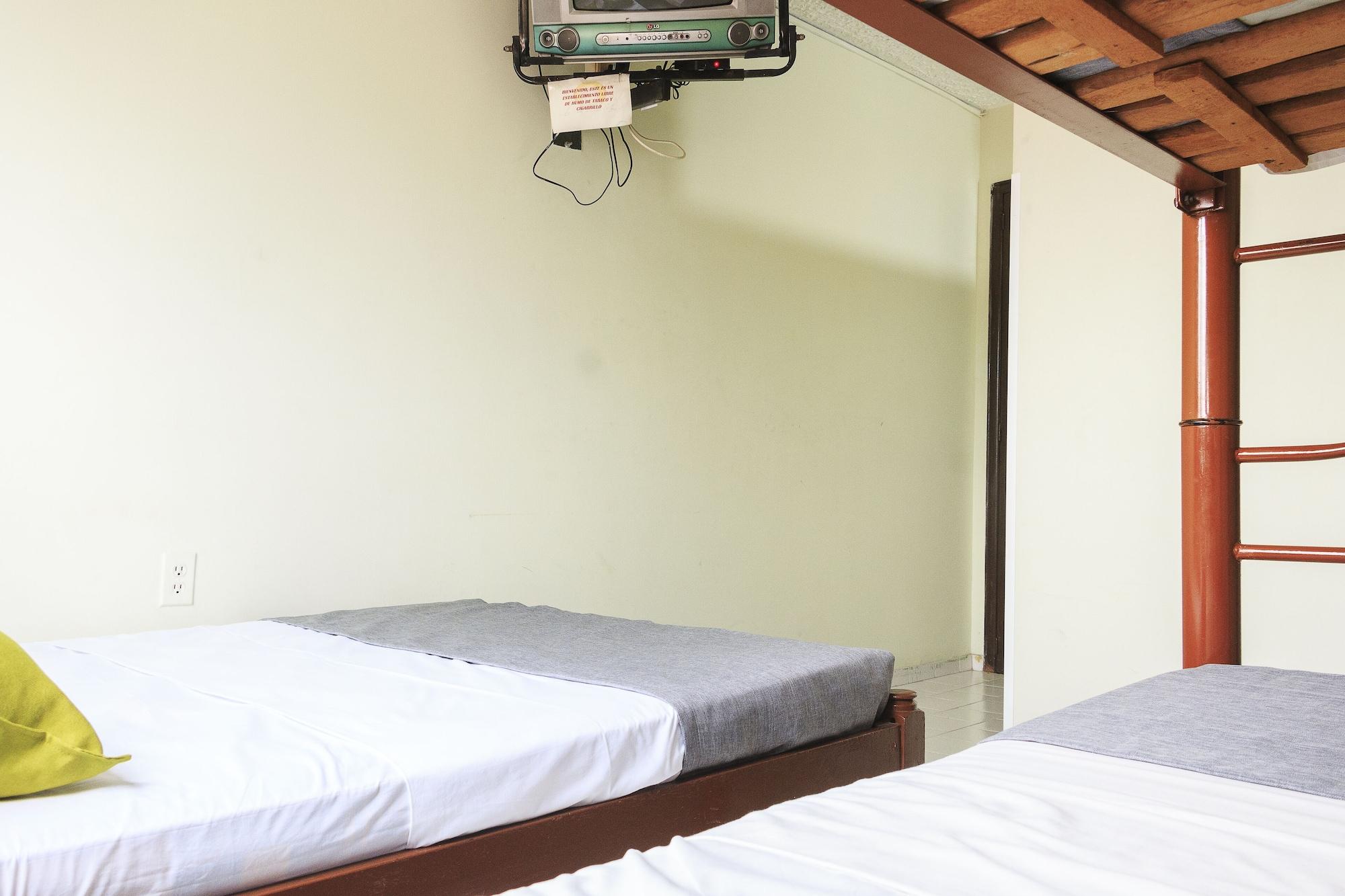 Ayenda 1506 La Puerta Del Sol Hotel Bucaramanga Bagian luar foto