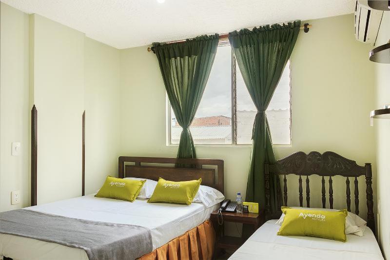 Ayenda 1506 La Puerta Del Sol Hotel Bucaramanga Ruang foto