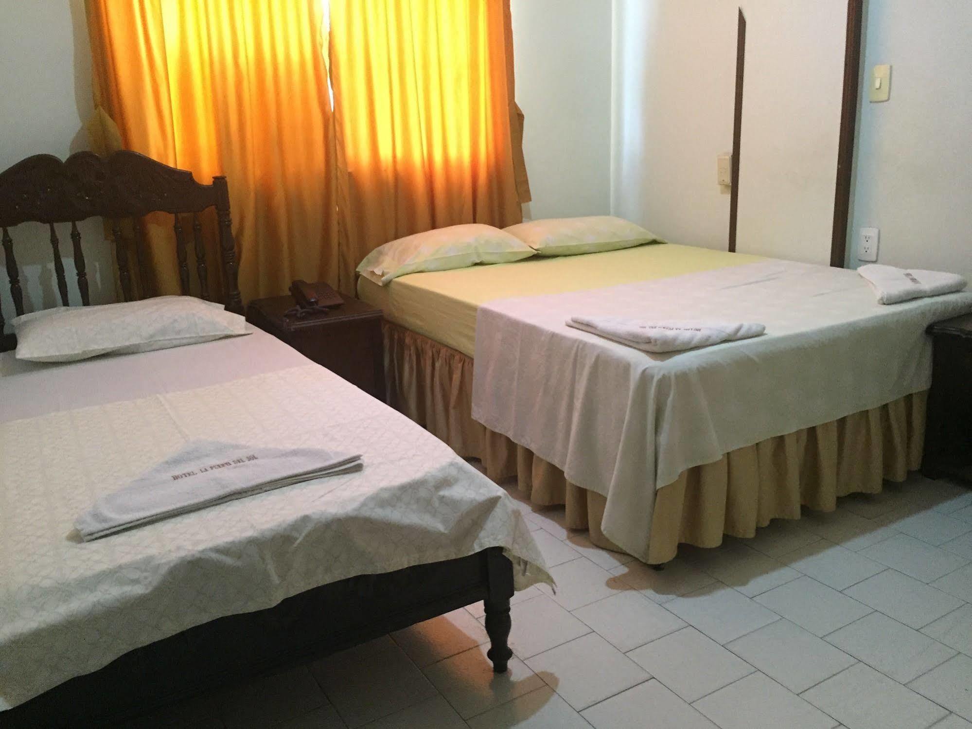 Ayenda 1506 La Puerta Del Sol Hotel Bucaramanga Bagian luar foto